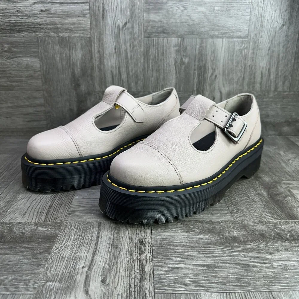 Dr. Marten's Bethan Women's size 11 Leather Light Taupe Shoes - Picture 3 of 8